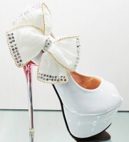 scarpan branco com laco