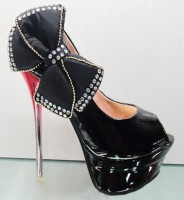 scarpan preto com laco